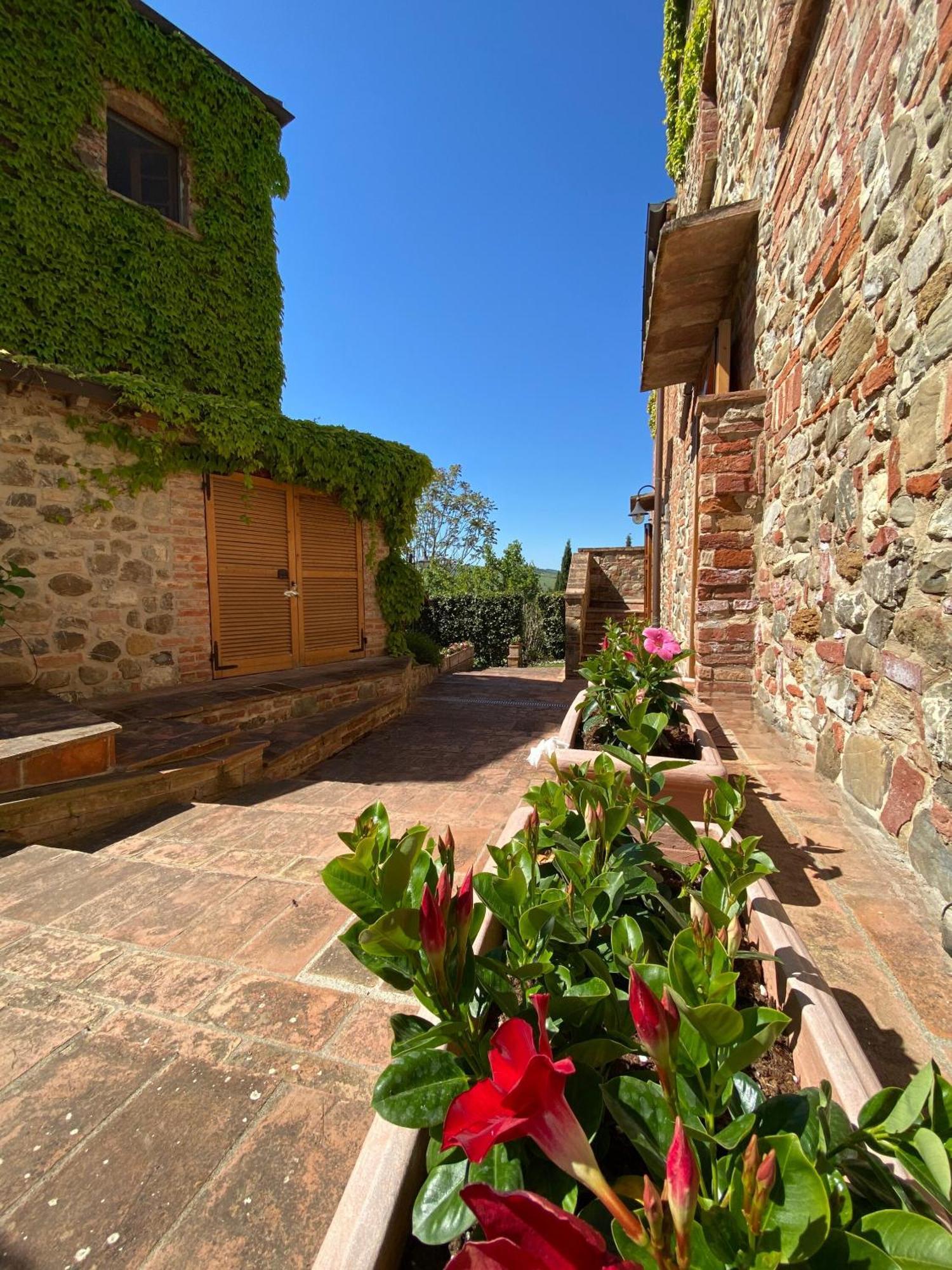Agriturismo Borgo 7 Tigli - Apt 1 Montepulciano Stazione Exterior foto